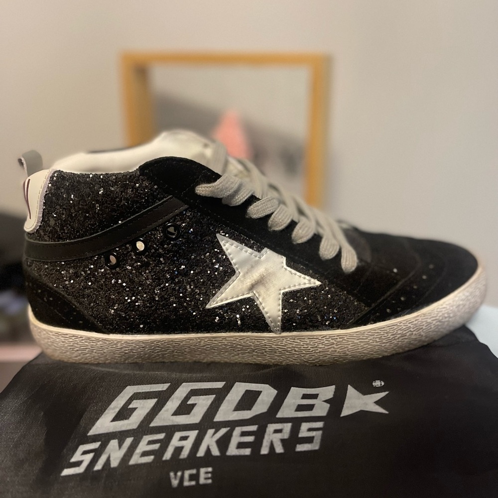 Size 9.5 Golden Goose